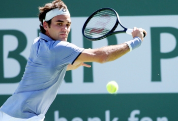 Video tennis: Roger Federer tốc hành vào tứ kết Indian Wells